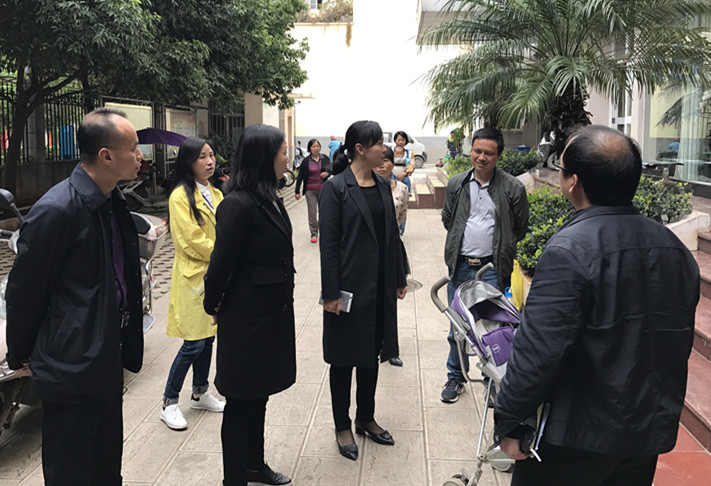 2017年4月18日,刘春菊副县长在县卫计局局长李