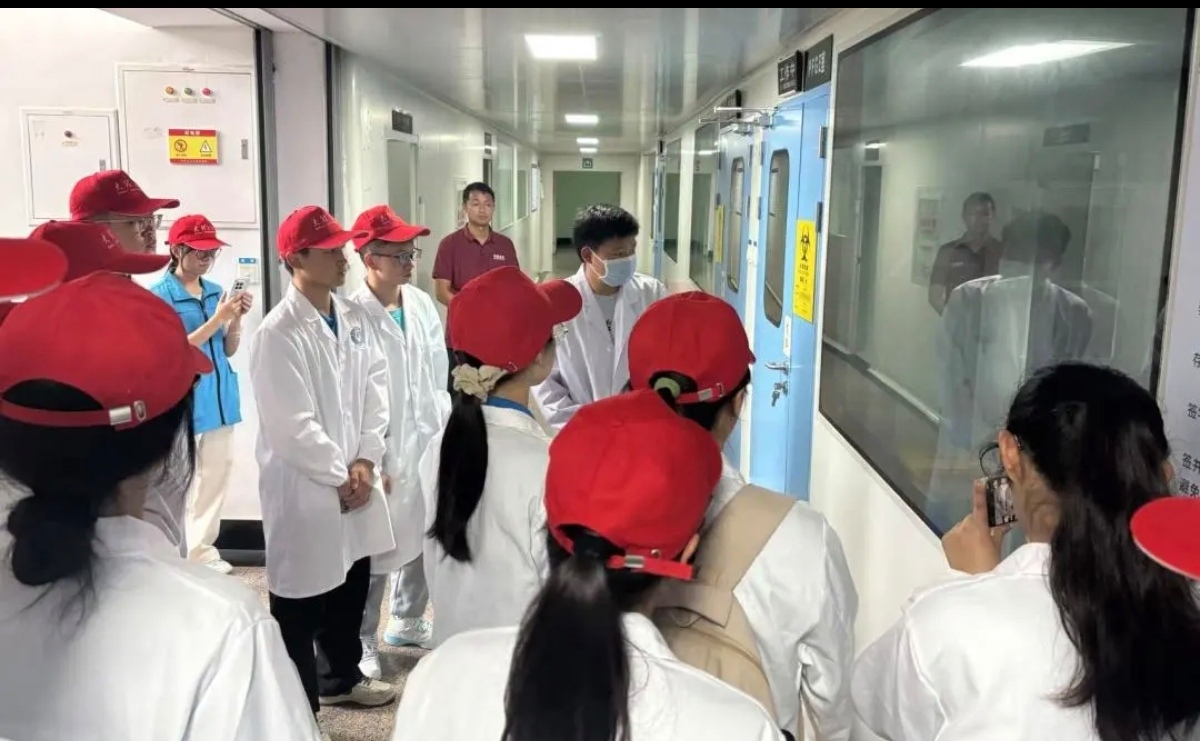 　跨域交流促发展，携手共进保健康 ——大理大学公共卫生学院、中南大学湘雅公共卫生学院、临沧市疾控中心三方组织开展公共卫生发展交流活动