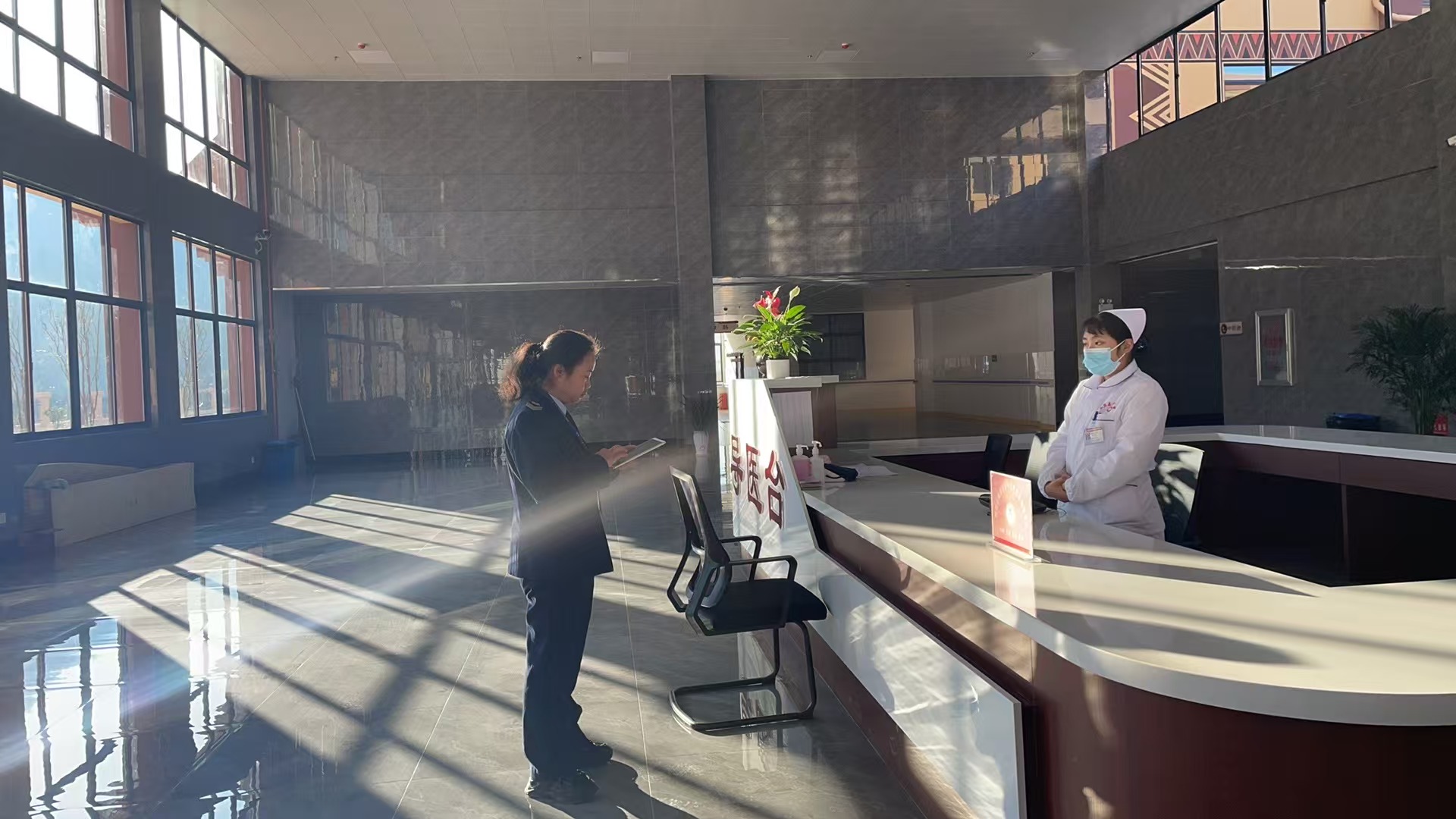 西盟县开展卫生监督节前检查  筑牢春节安全防线