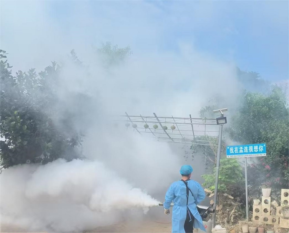 孟连县疾控中心｜党建引领，筑牢灾后防疫“红色堤坝”