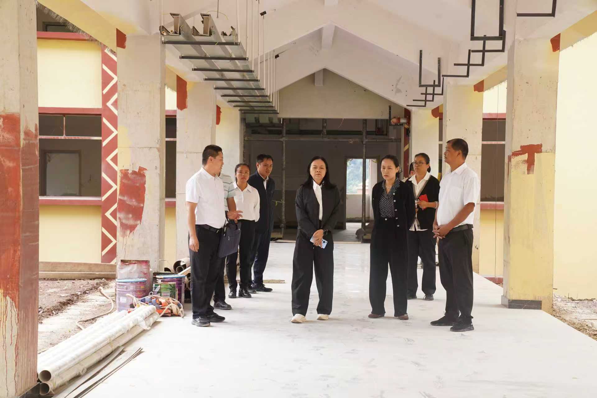 西盟县委书记施文艳一行调研县疾控中心  为边疆公共卫生事业发展指明方向