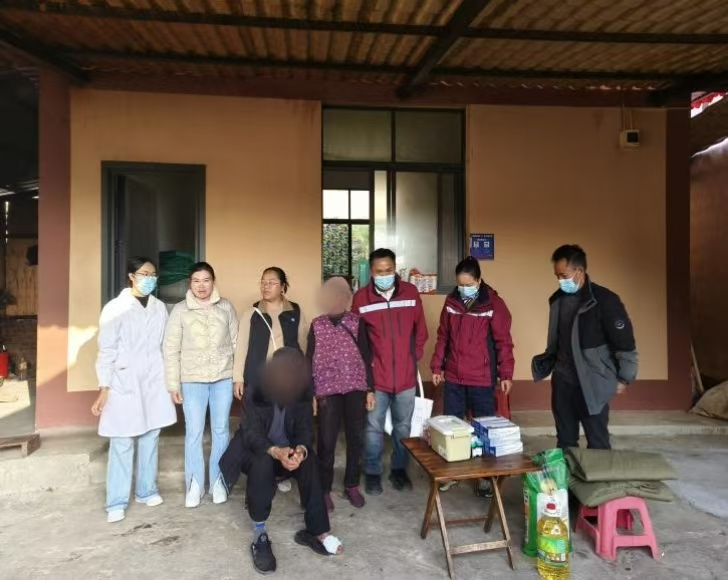 冬日送温暖，关爱显真情—西盟县多部门联合开展麻风慰问活动