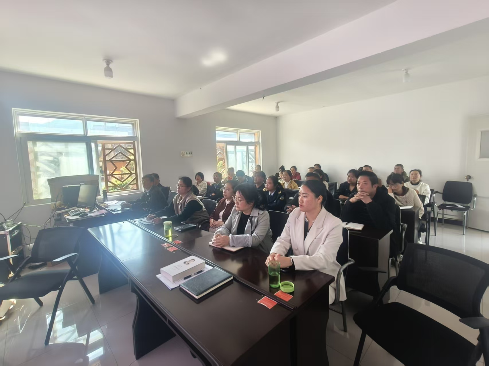 筑牢廉洁防线 守护群众健康——西盟县疾控中心召开春节前廉政教育暨集体廉政谈话会议