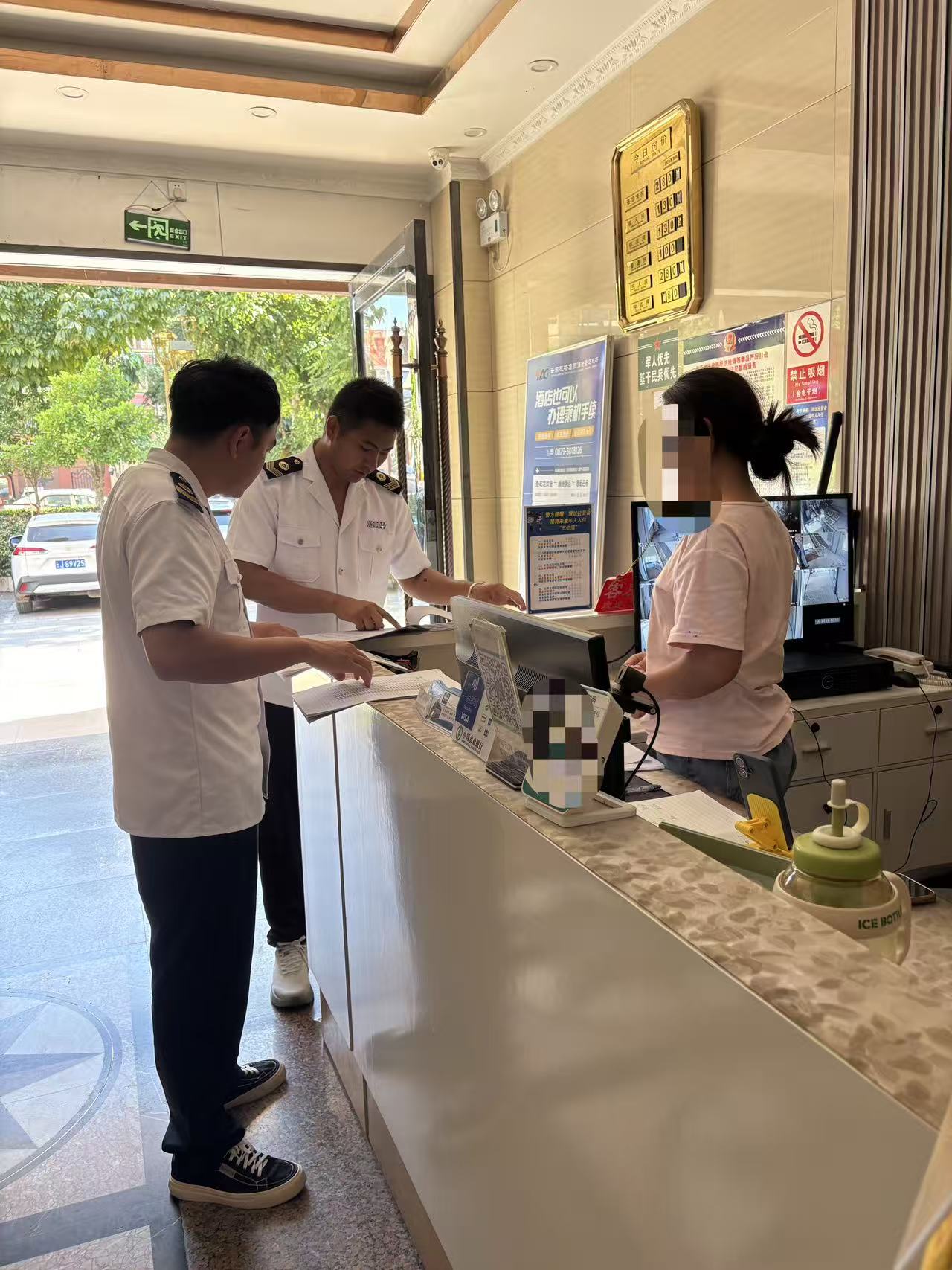 多措并举筑牢卫生防线 全力护航中秋国庆佳节—西盟县疾控中心(卫生监督所)扎实开展节前卫生安全保障工作