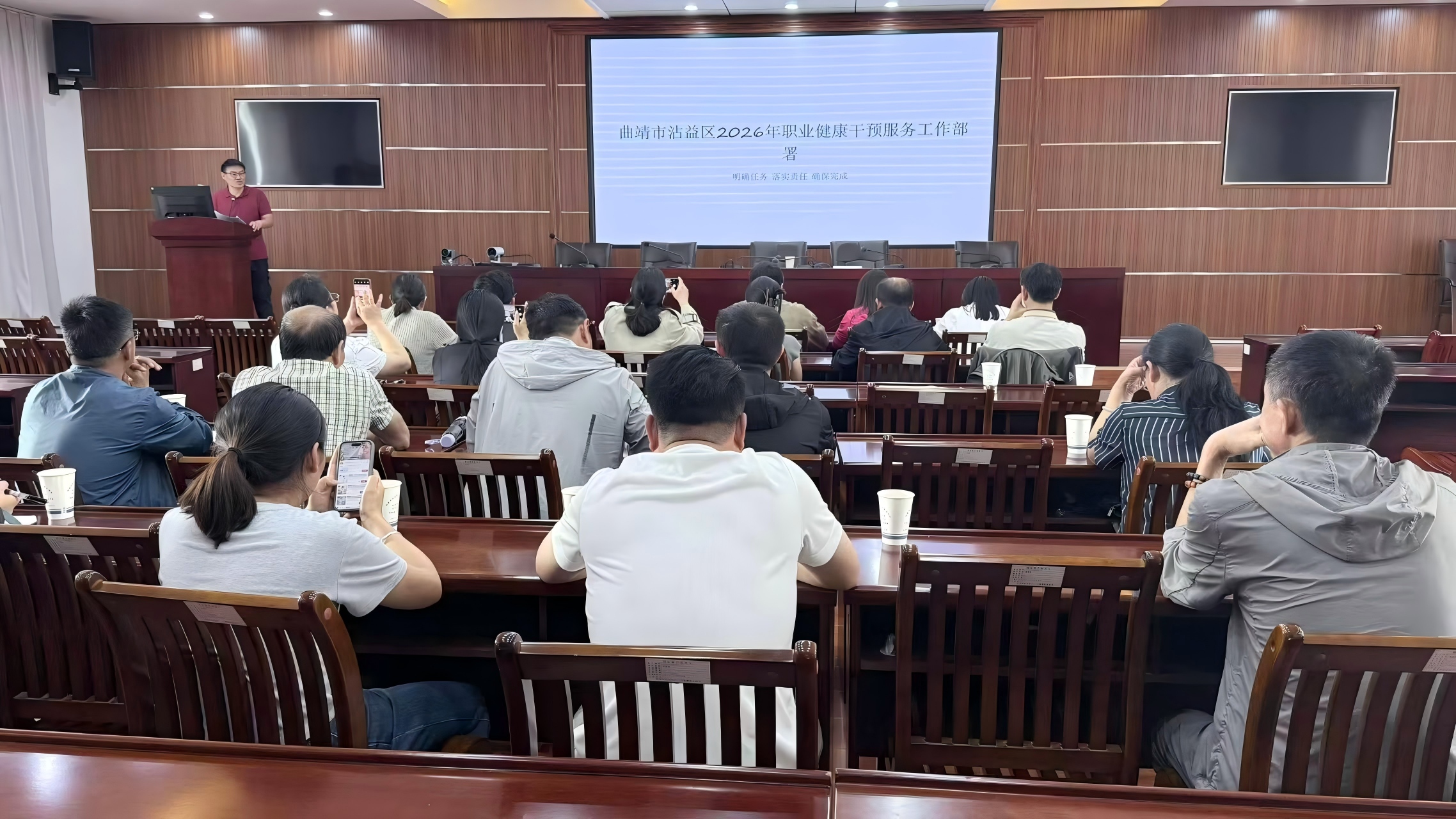 筑牢职业健康防线 守护劳动者健康