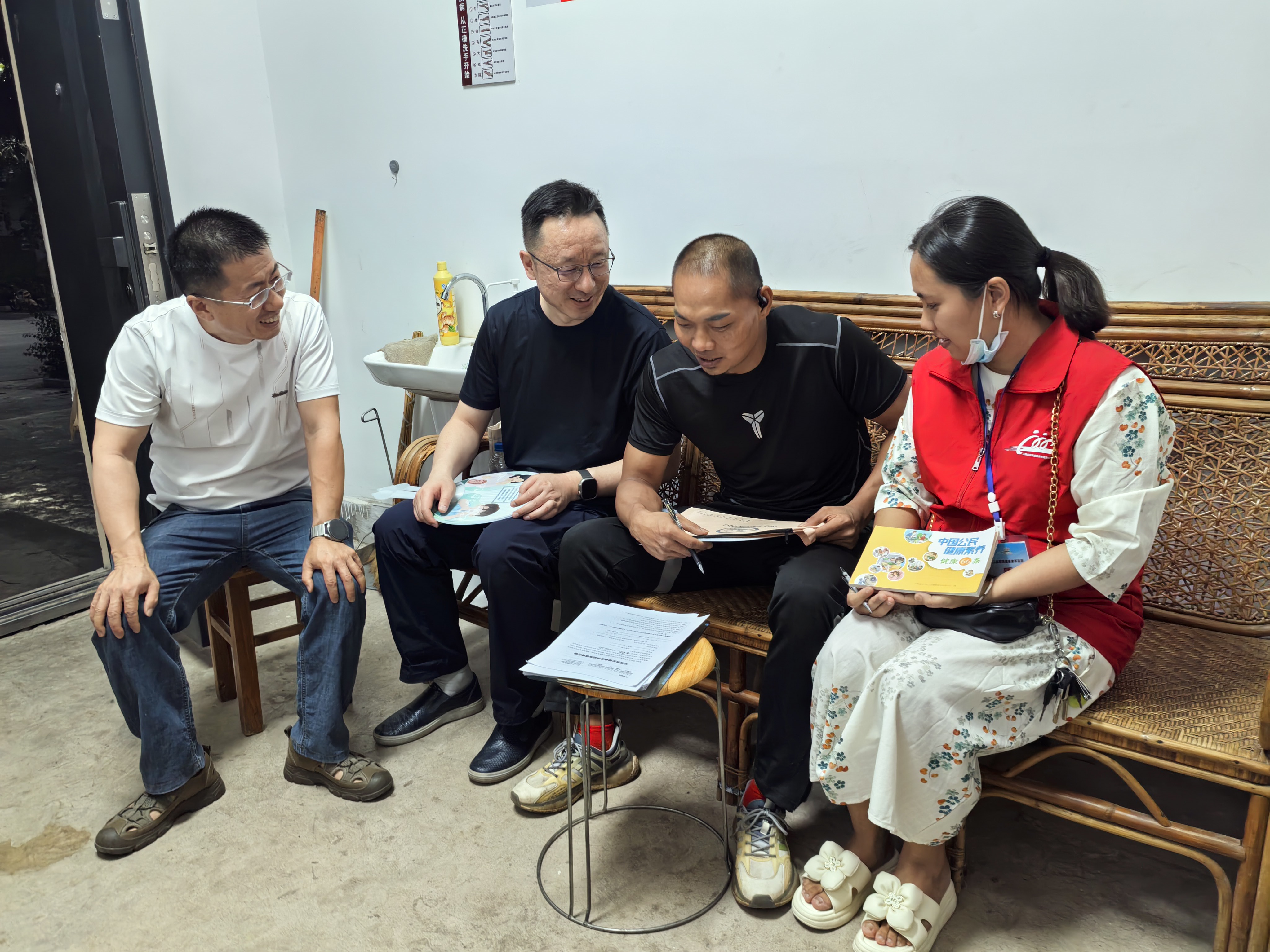 省市专家组下沉元江县开展2026年健康素养监测专项督导