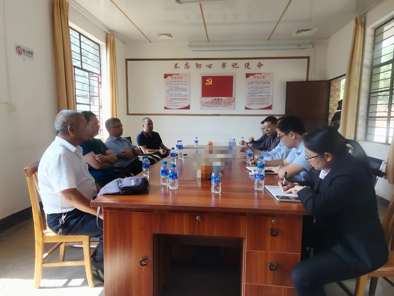 美宝集团专家到我省开展麻风受累者溃疡治疗和修复公益项目调研