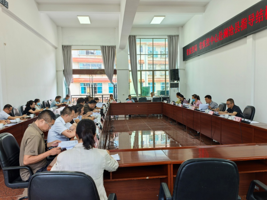 云南省疾控局、省疾控中心赴普洱市澜沧县指导结核病和麻风病防治工作座谈会