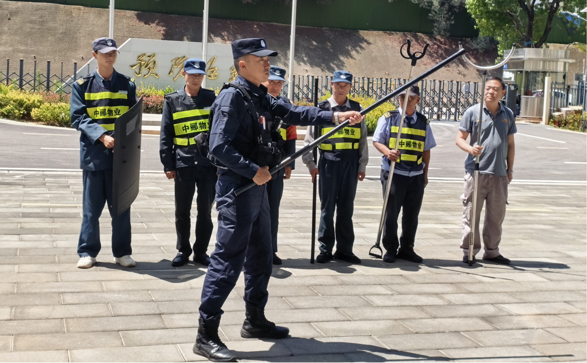 以练筑防 以演备战