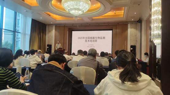 说明: 893e074b74cda105510133b676a518b