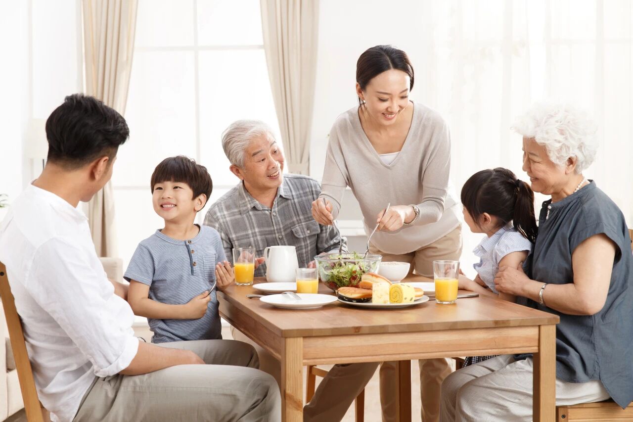 家人们，别再各自“胖”了，咱们一起瘦成“闪电”