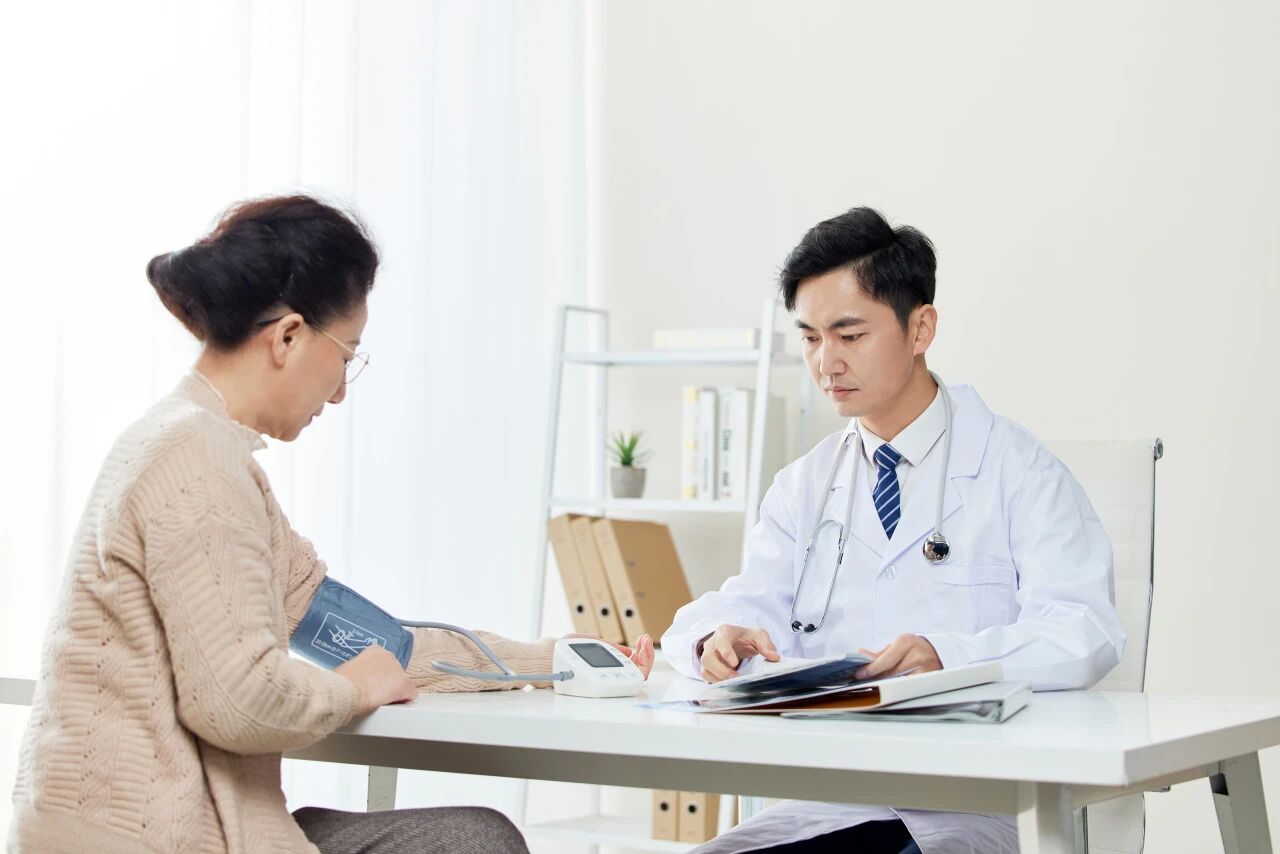 老了也要“卷”体重？不，是“卷”健康！